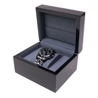 Boîte à montre noire une montre
